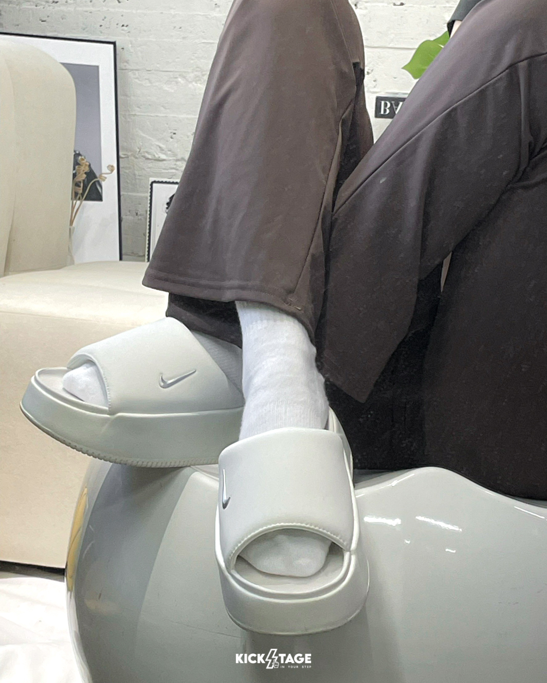 女鞋 NIKE W CALM ELEVATION 米白色 防滑 軟底 厚底 親水泡棉 休閒 拖鞋【HJ5601-100】