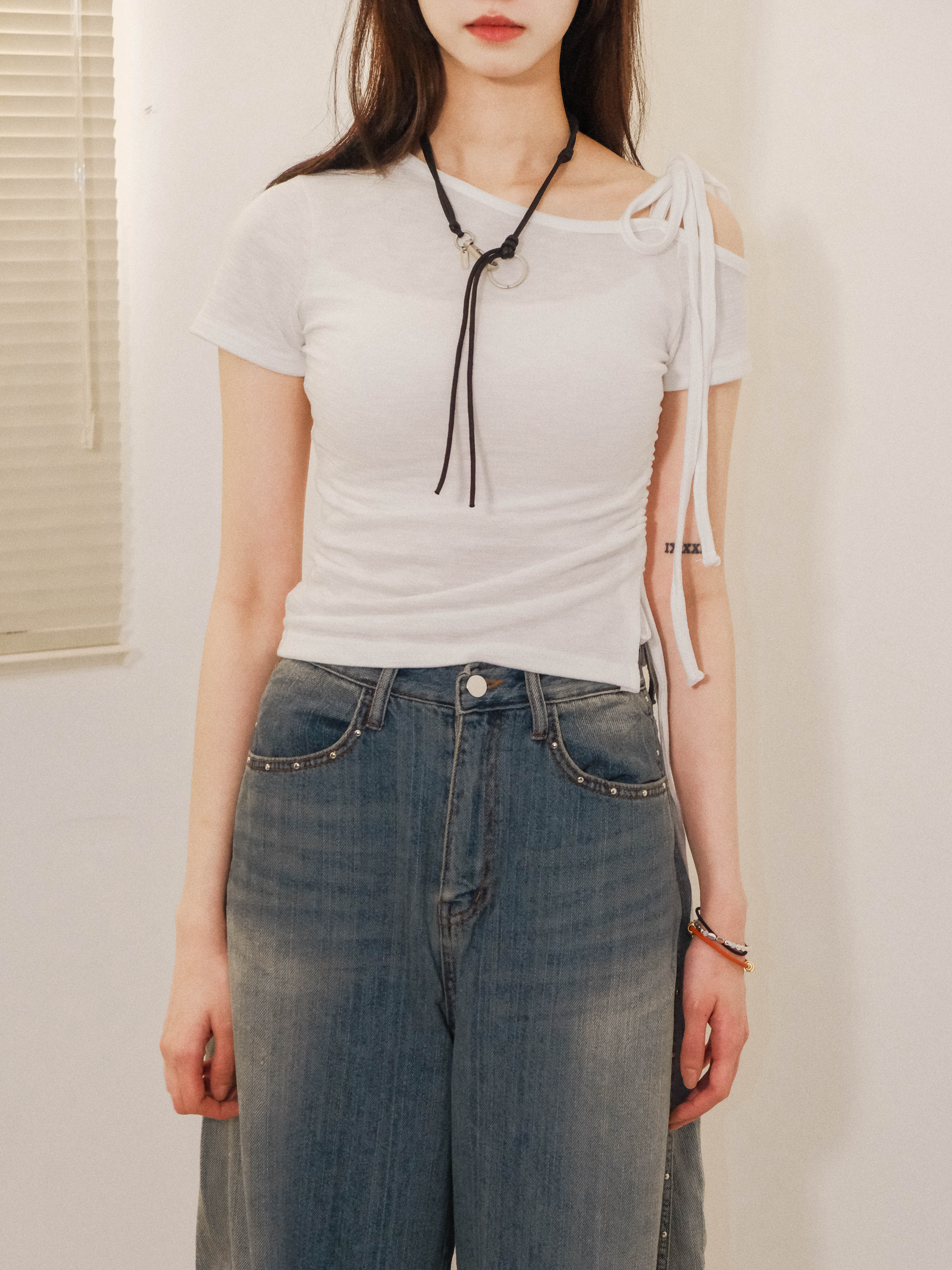Basic One Shoulder Knit Top