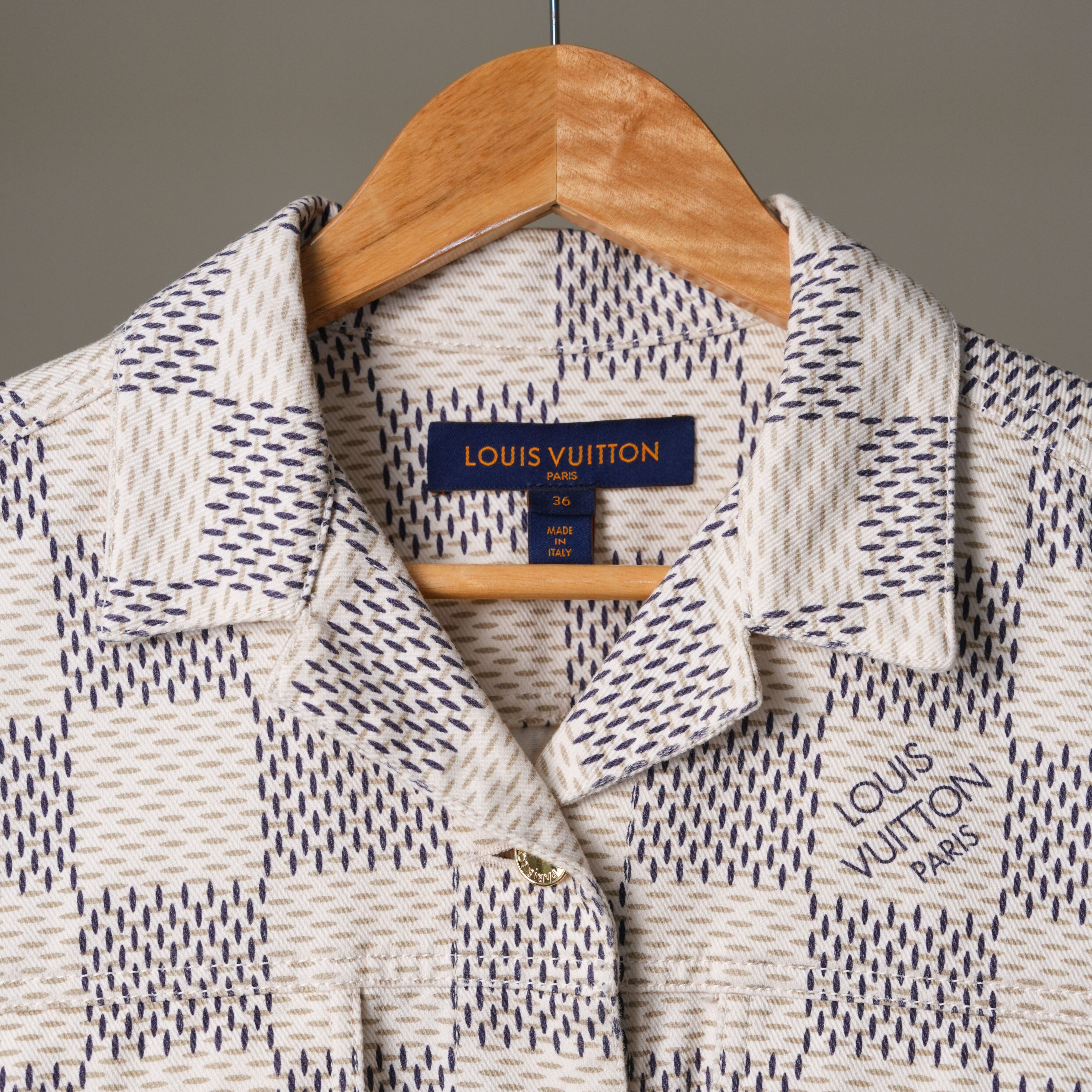 LV 米灰色棋盤格短版外套