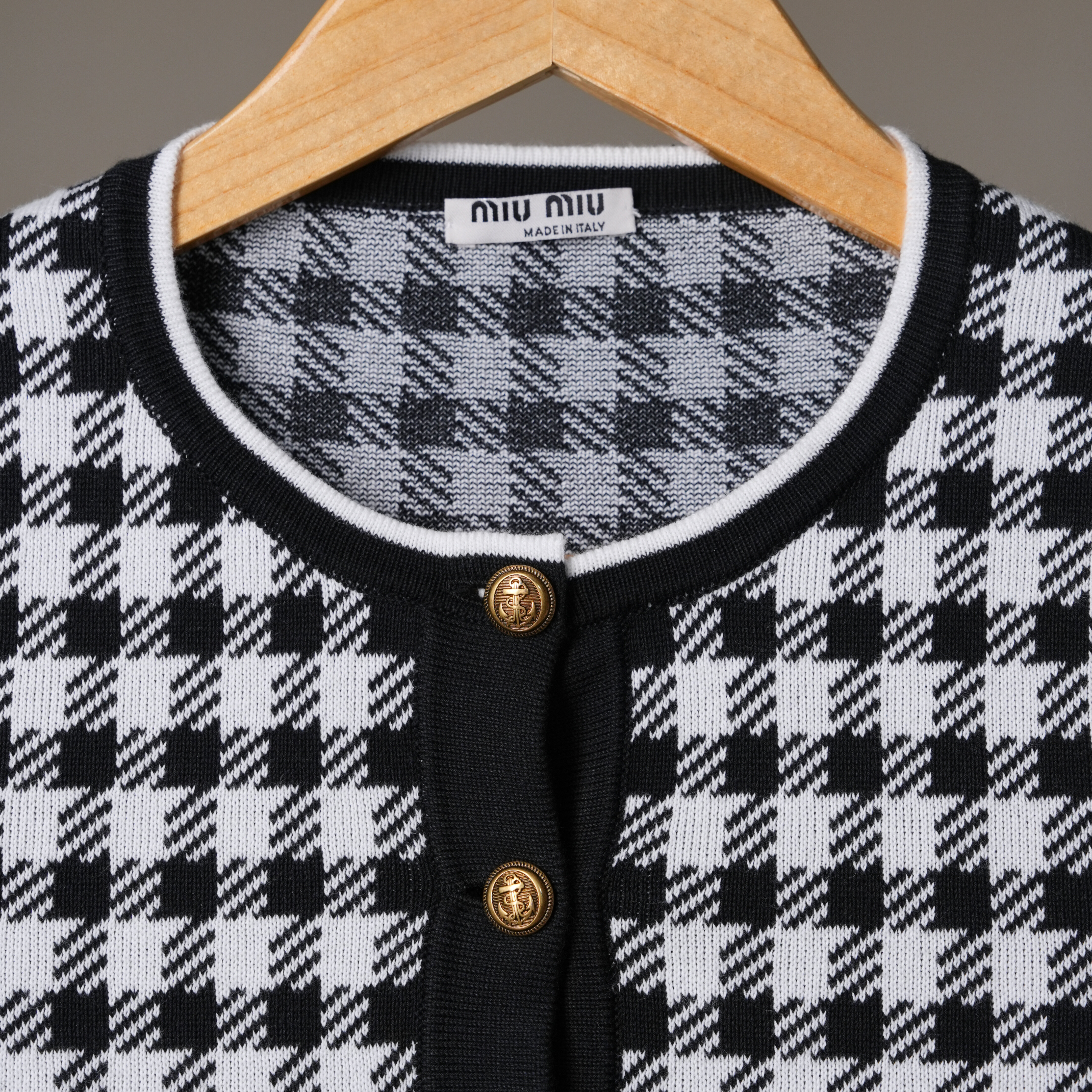 miu miu 黑白格子合身上衣 36號