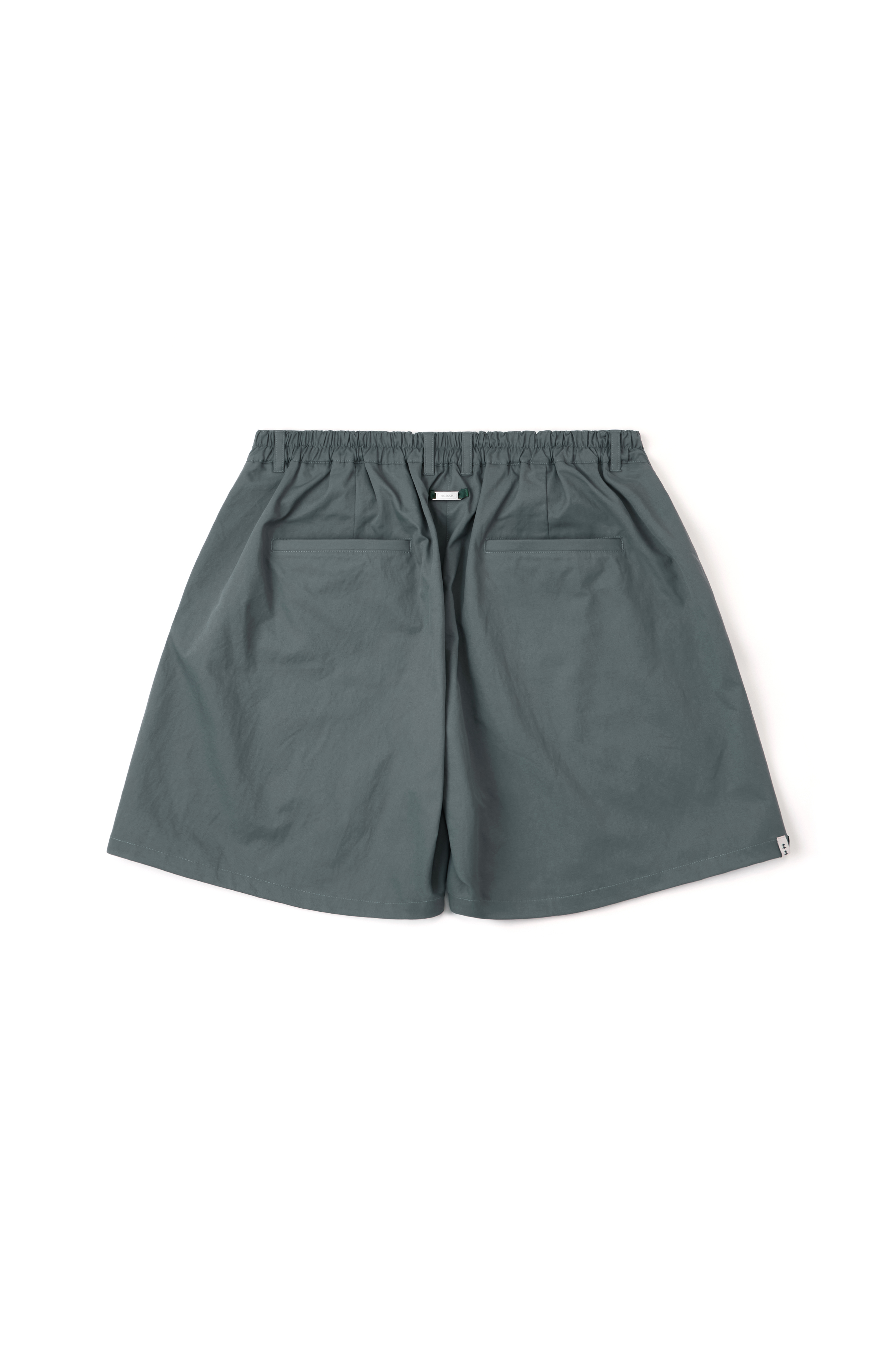 ARC TOTEM PLEATED SHORTS - GREY