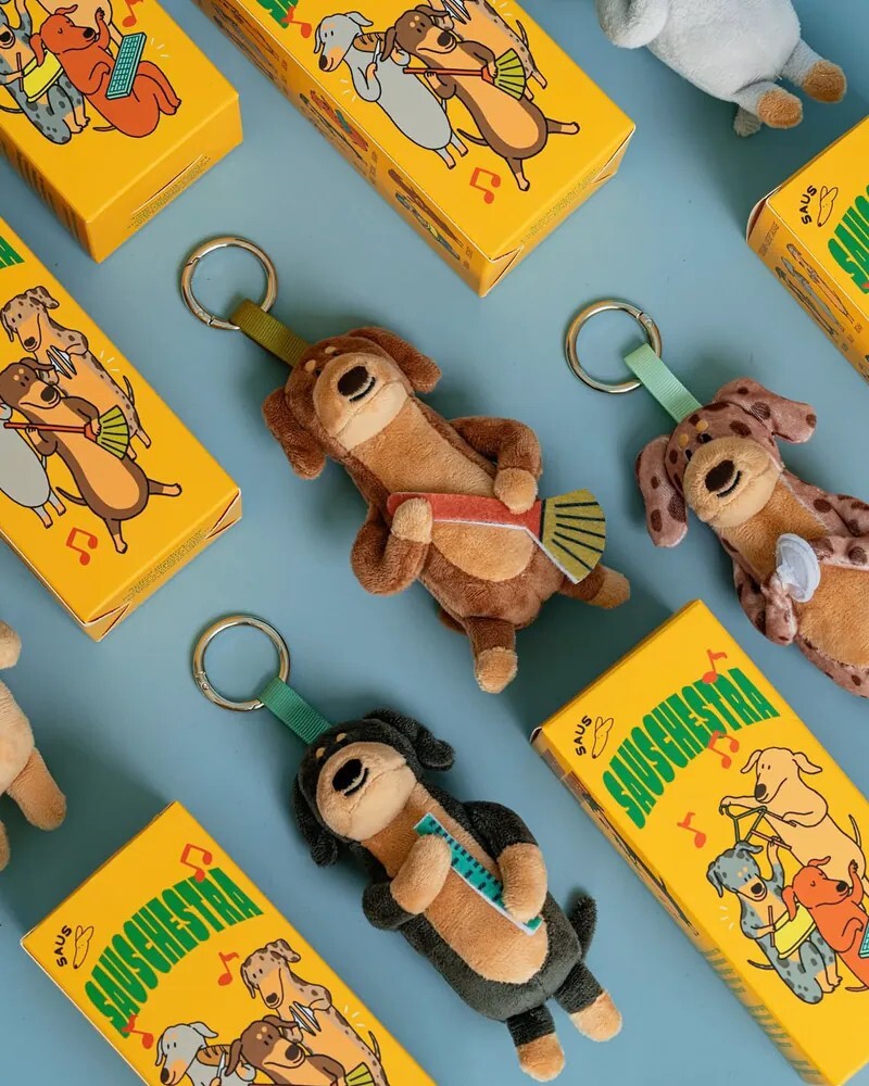 <泰國爆紅!>Benkoff Cafe Sauschestra 臘腸狗 吊飾 盲盒