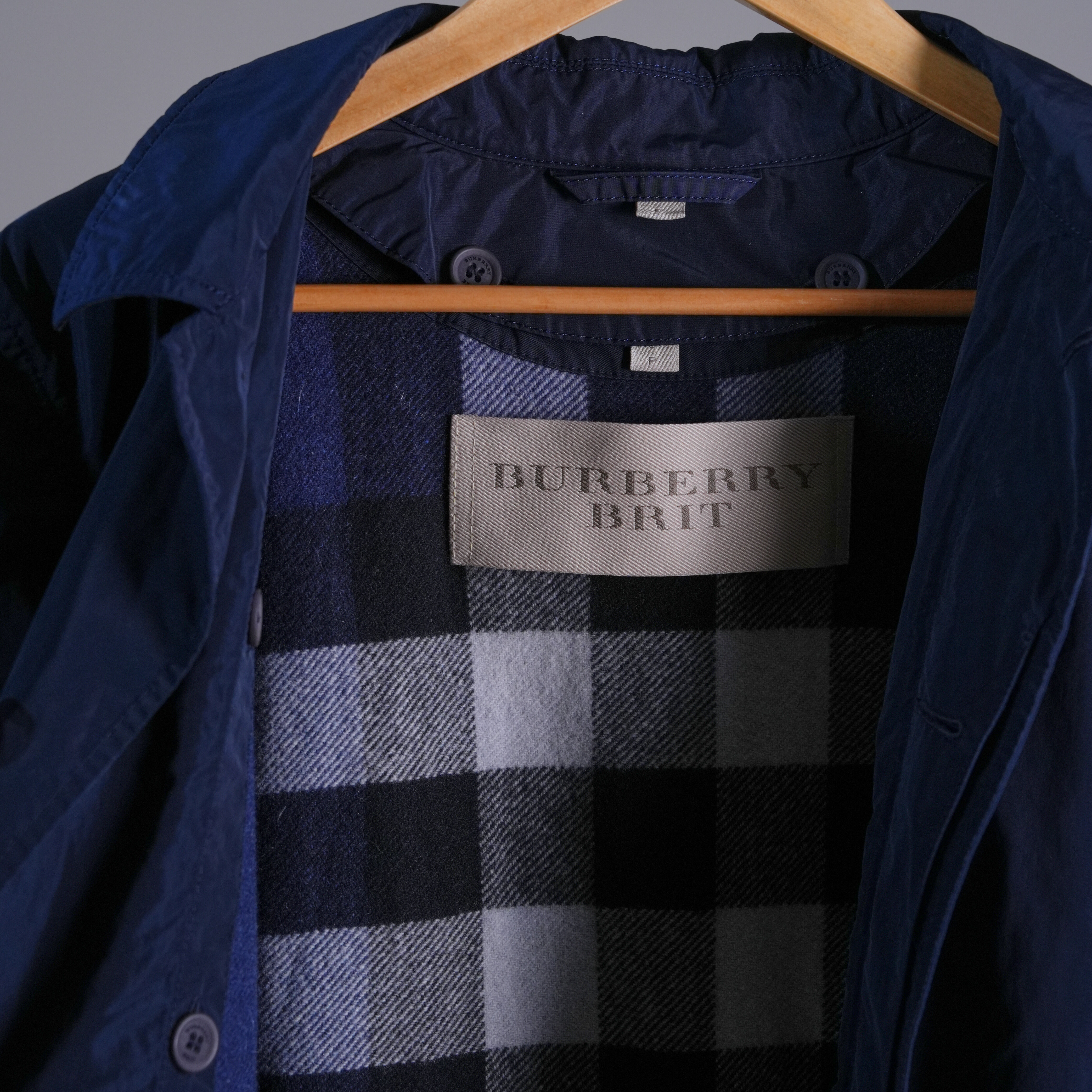 Burberry 藍色藍色風衣外套