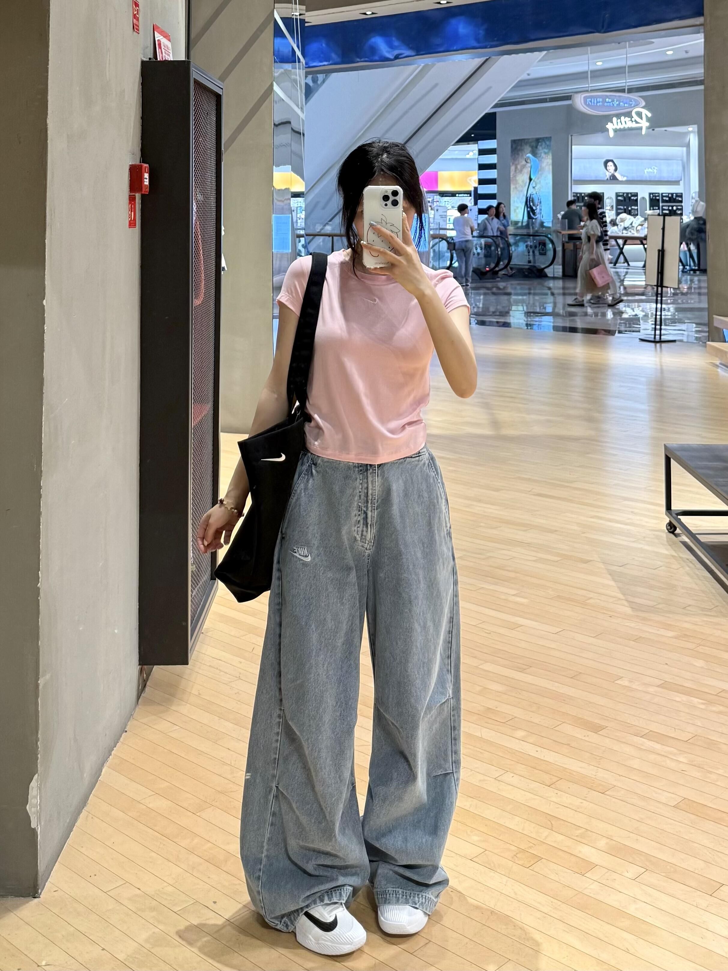 Nike Sportwear 簡約牛仔長褲 闊腿褲 寬鬆 淺藍色 水洗 彎刀褲 寬口褲/預購