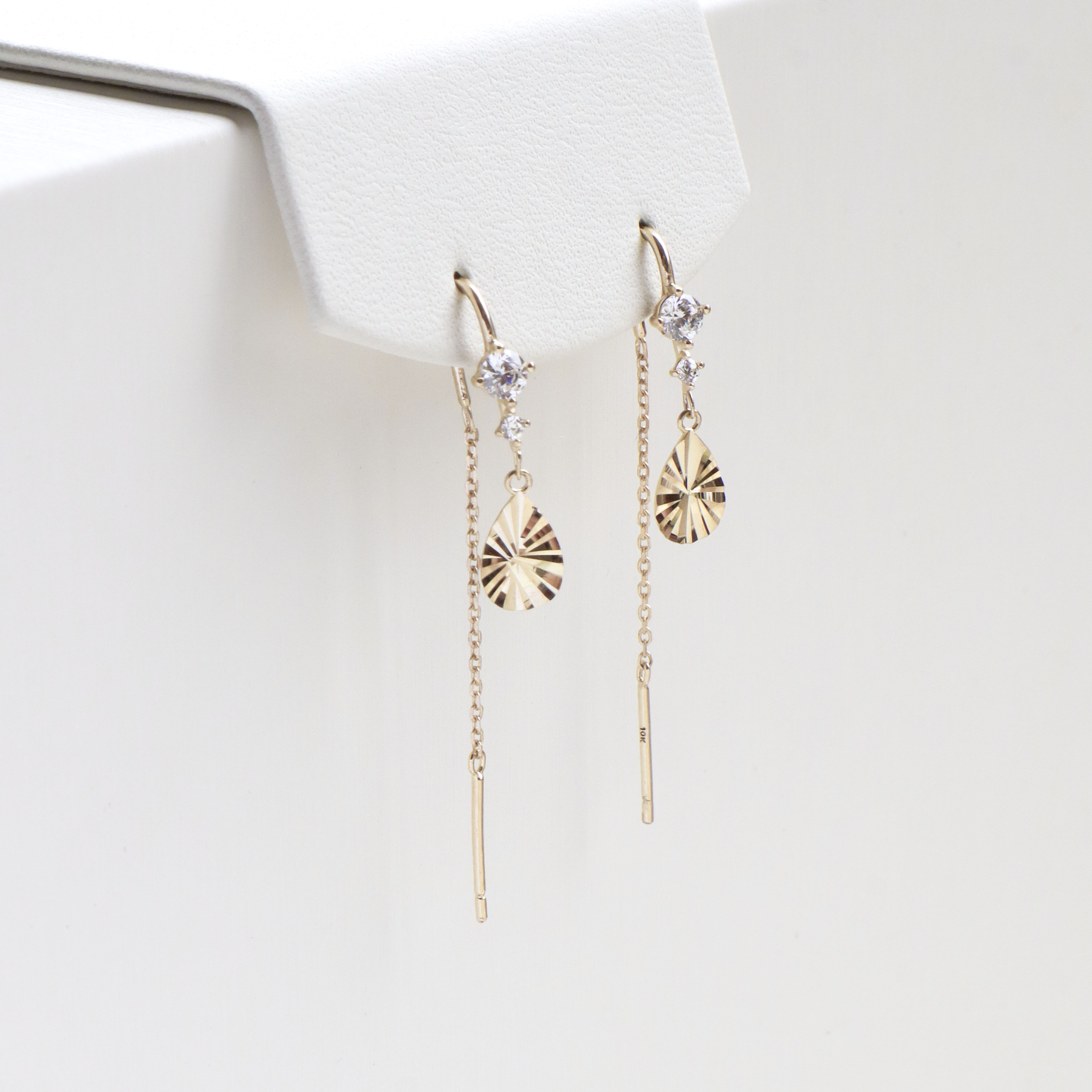 10K/垂墜水滴片耳環