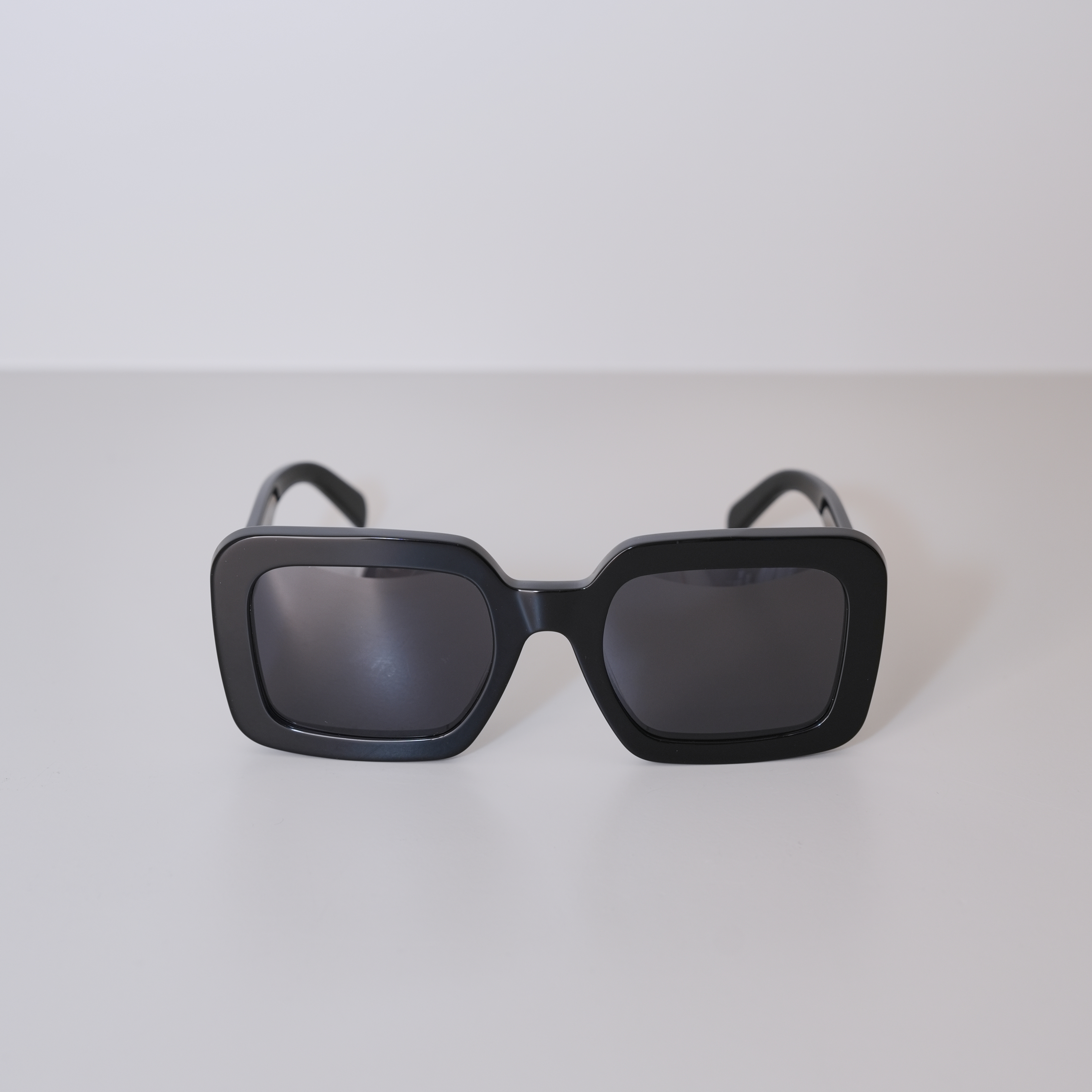 CELINE 黑色方框凱旋門墨鏡