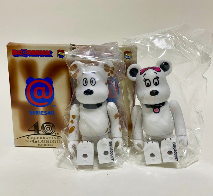 BEARBRICK 100% SERIES 40 CUTE Secret Peanuts Marbles & Belle