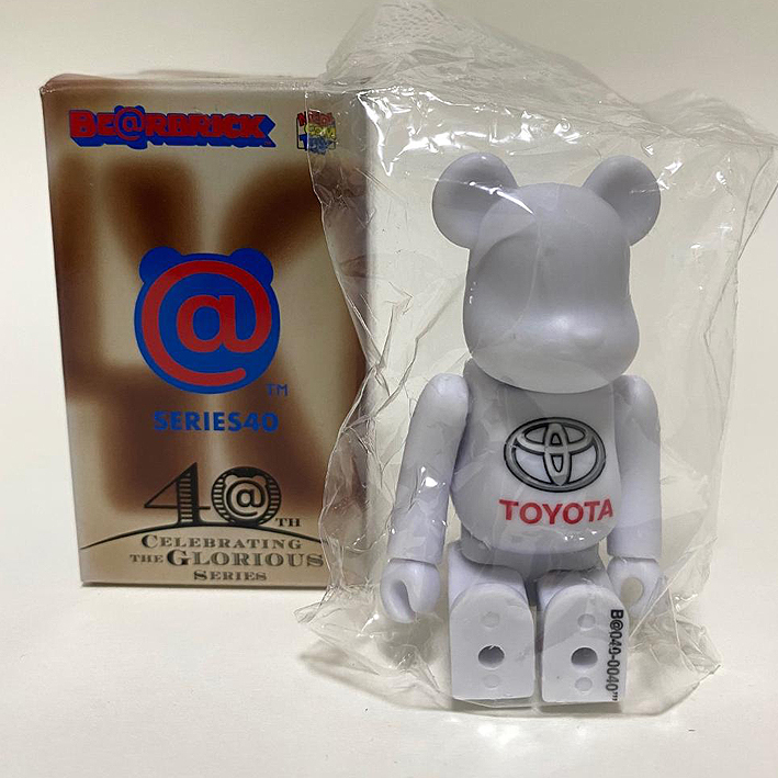 BEARBRICK 100% SERIES 40 1/192 Secret TOYOTA