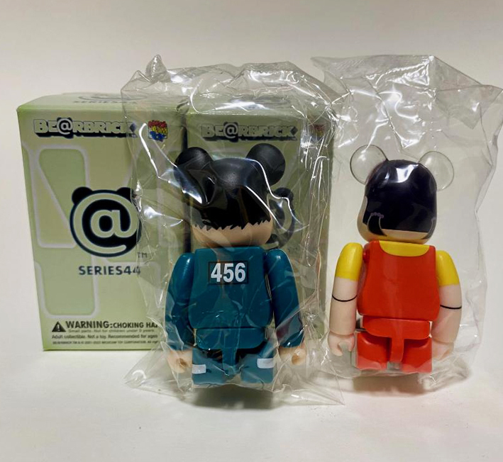 BEARBRICK 100% SERIES 44 HORROR Secret Squid Game 456 & 木頭女