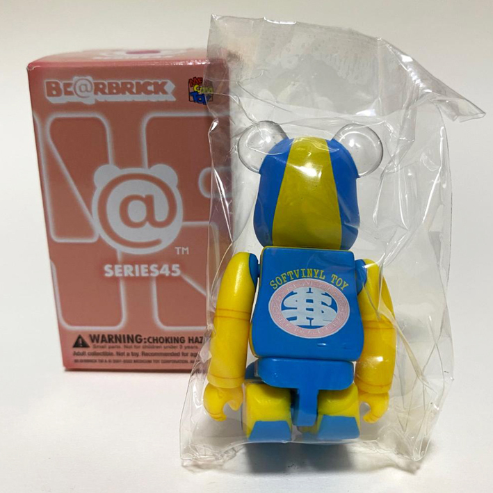 BEARBRICK 100% SERIES 45 Secret Softvinyl Toy