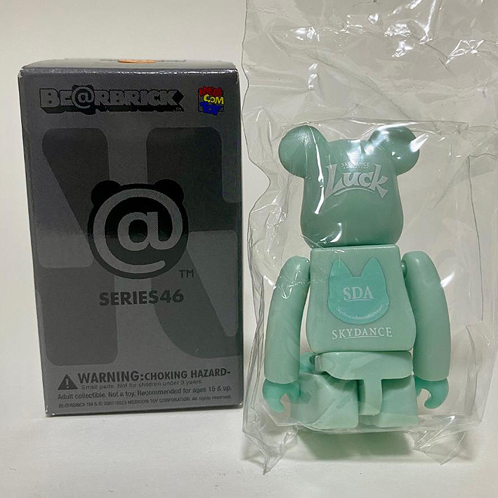 BEARBRICK 100% SERIES 46 Secret Luck Skydance
