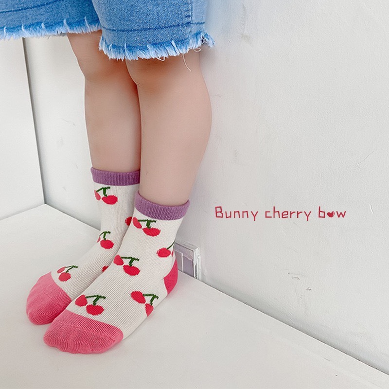 可愛俏皮襪子組