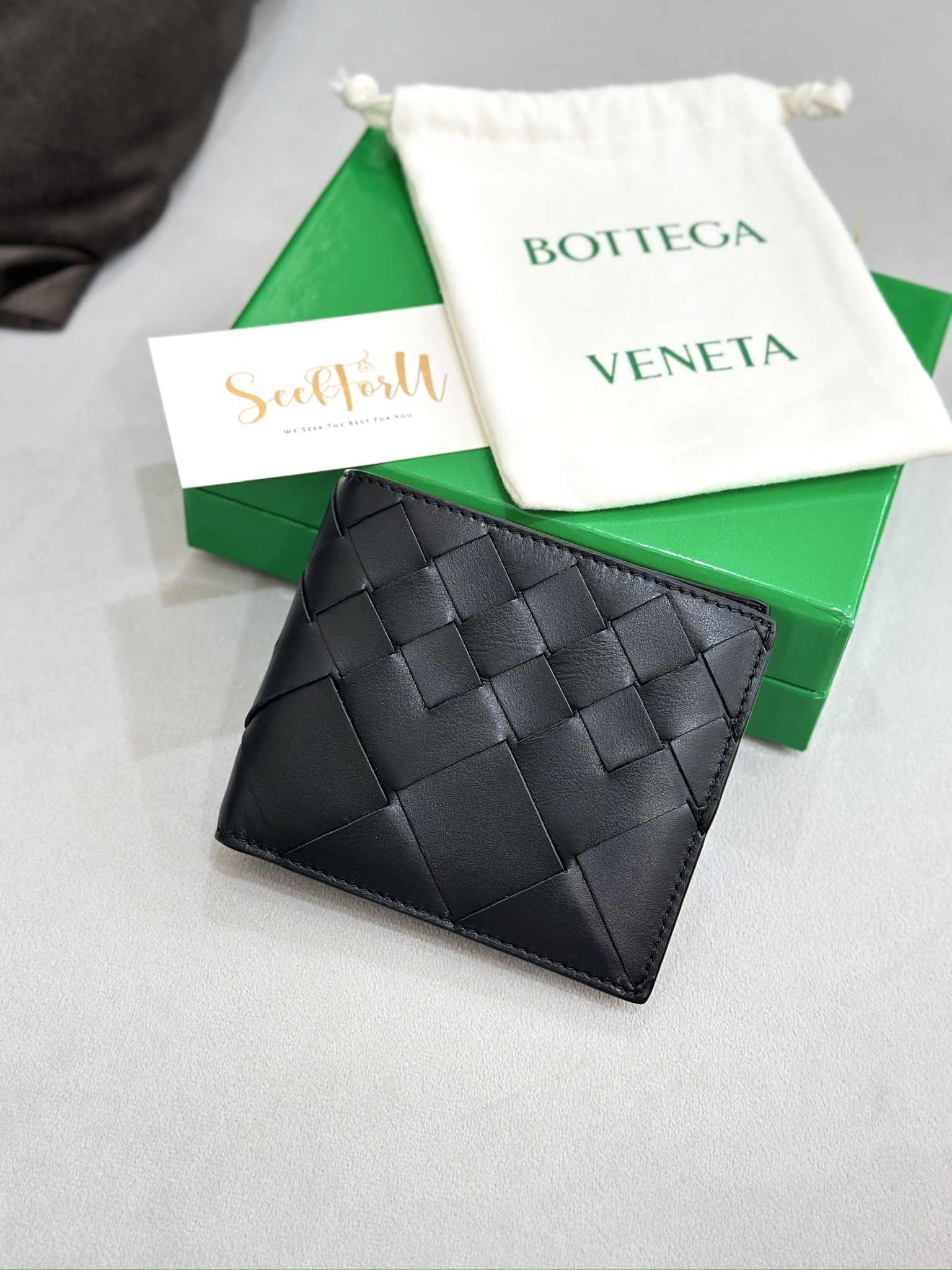 BV Intrecciato Bi-fold Wallet