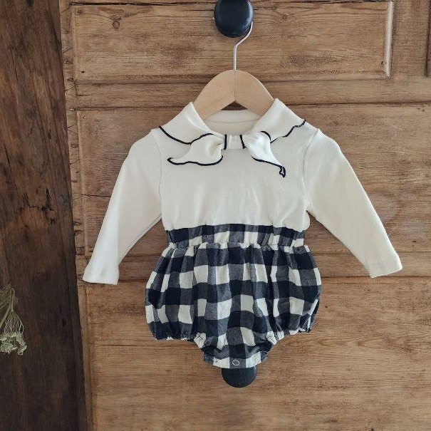 蝴蝶結領包屁衣