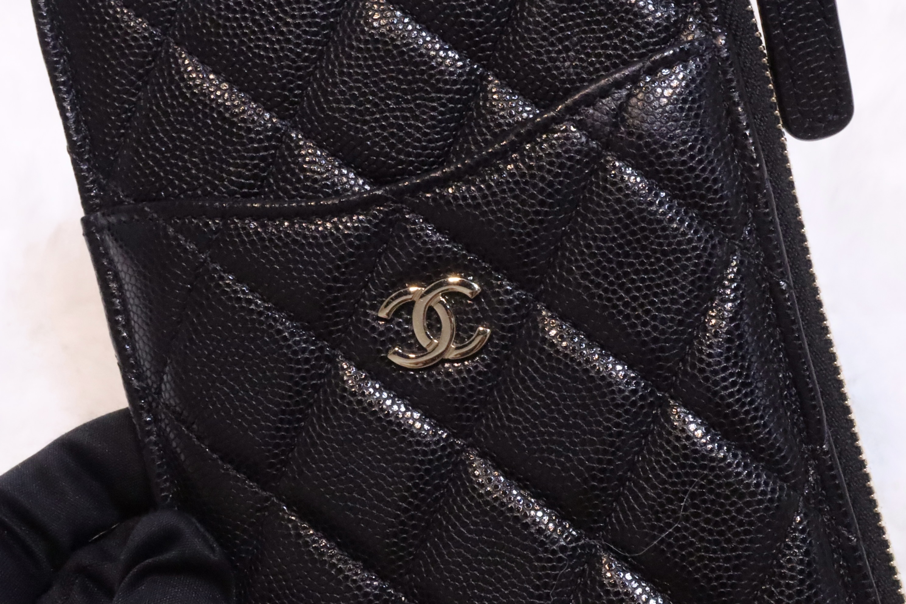 Chanel黑色金扣荔枝皮長wallet🖤