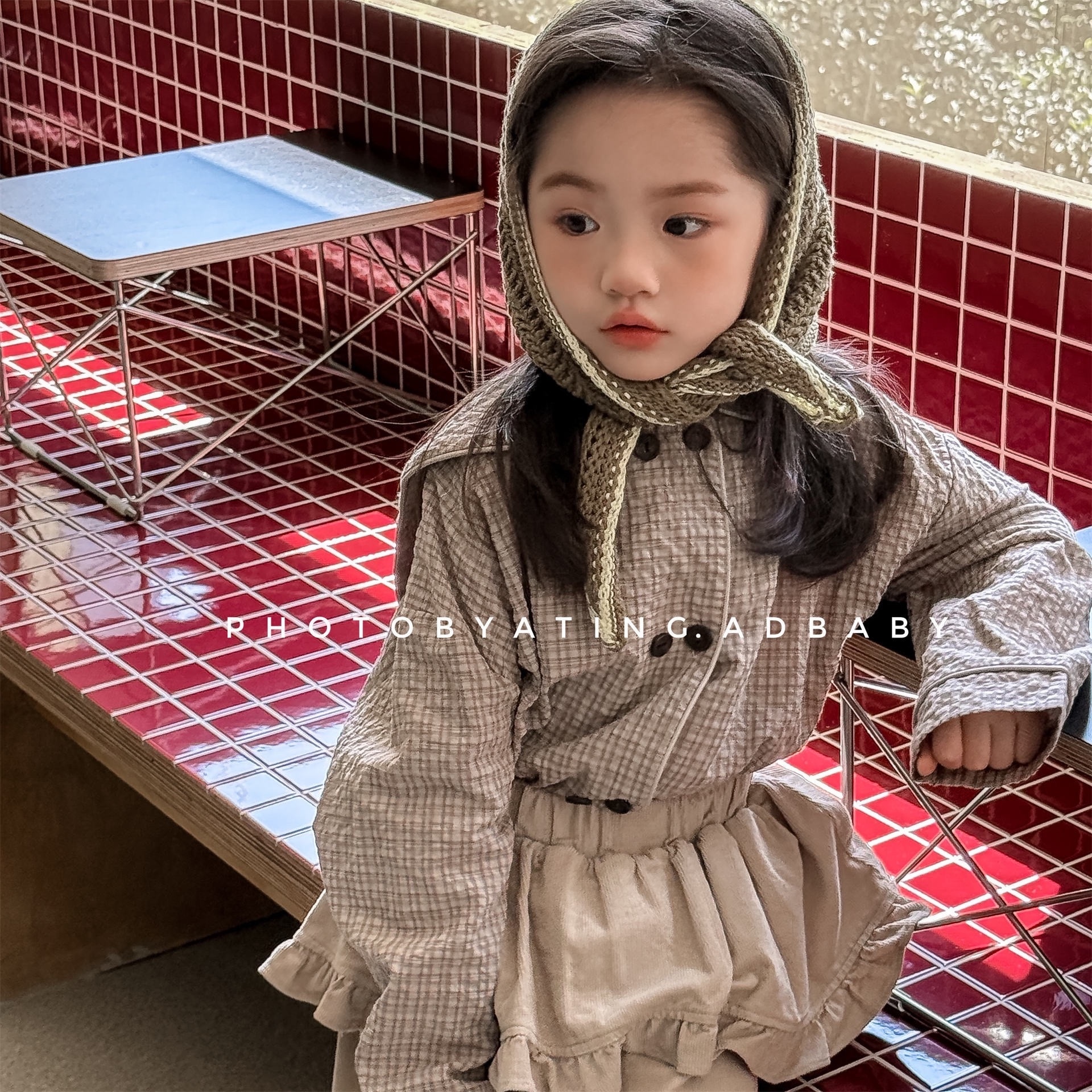 棉麻大翻領格紋襯衫