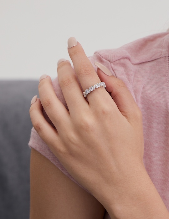 【925純銀】奢華方鑽環繞戒指