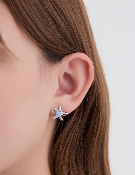 湛藍海星。銀針耳環