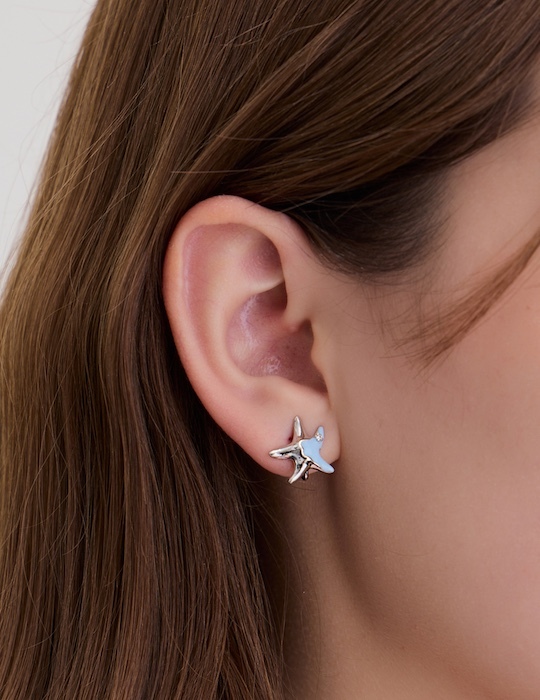 湛藍海星。夾式耳環