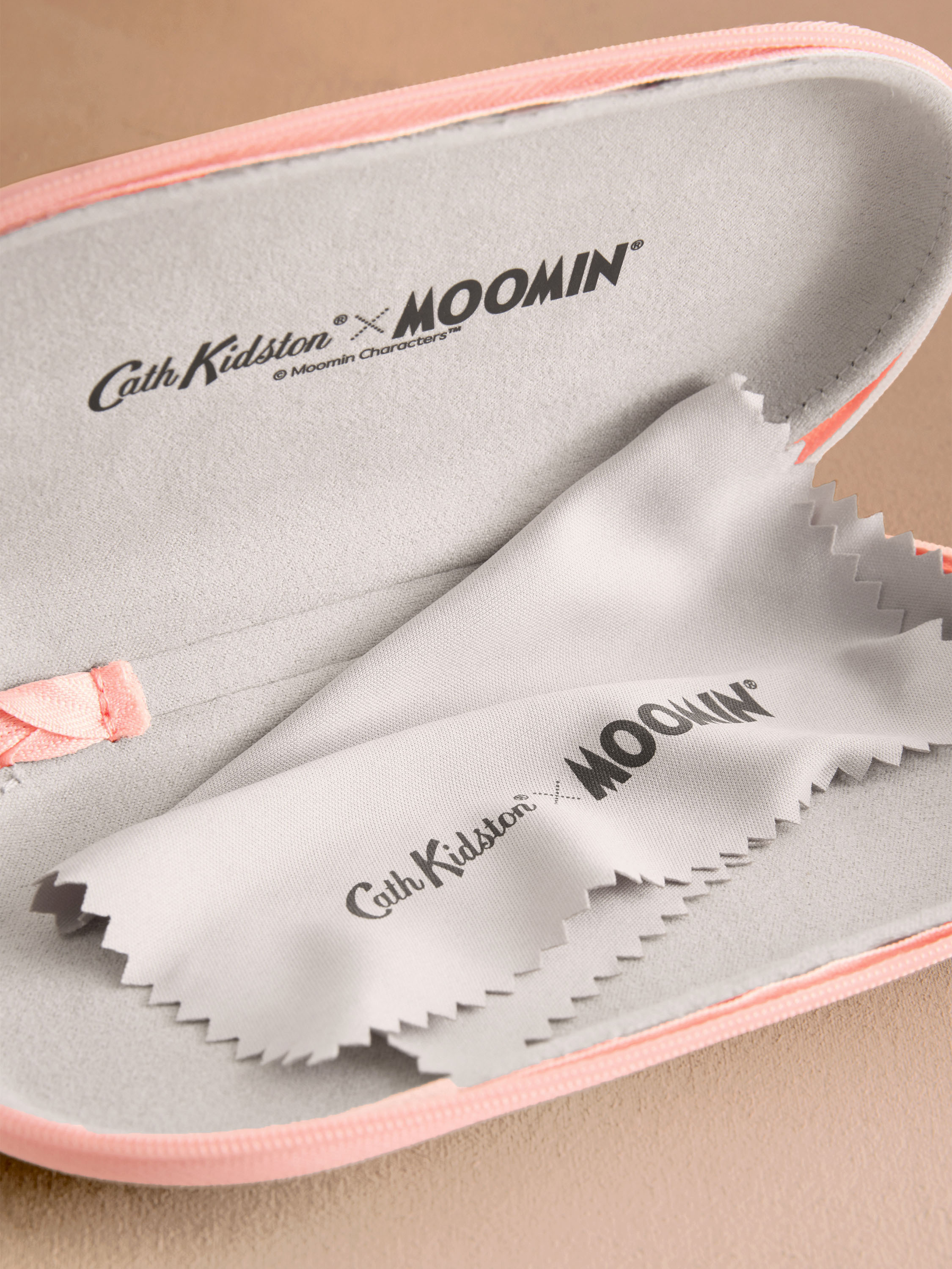 Moomin Bunches 拉鍊眼鏡盒