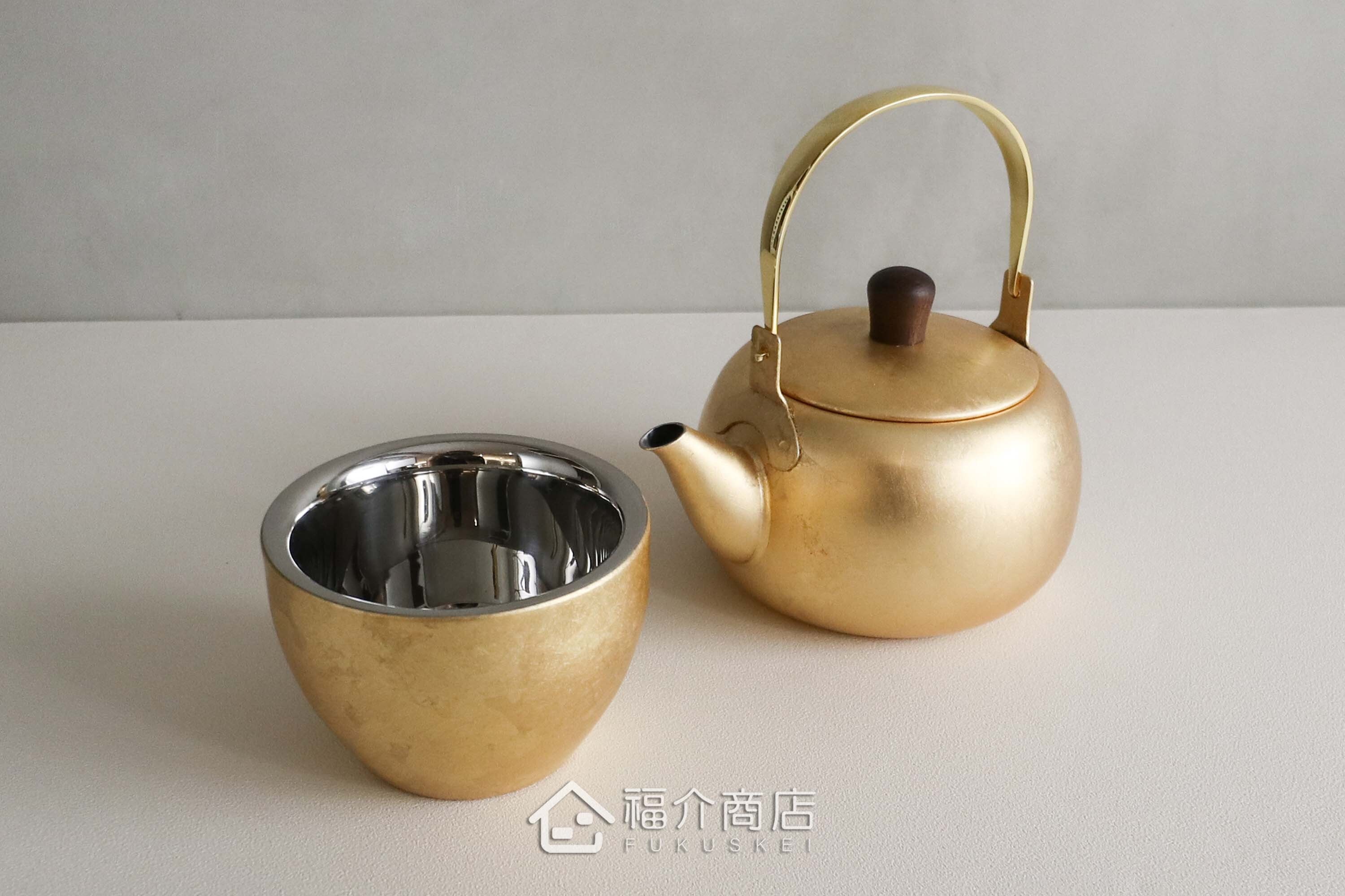 用於盛裝茶或飲料用的金箔造型不鏽鋼材質茶壺與茶杯