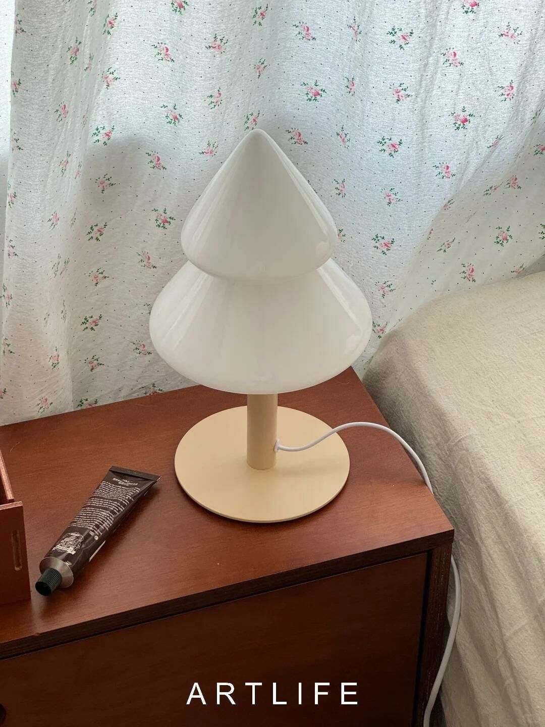 (特惠) 氛圍感聖誕樹造型檯燈/白