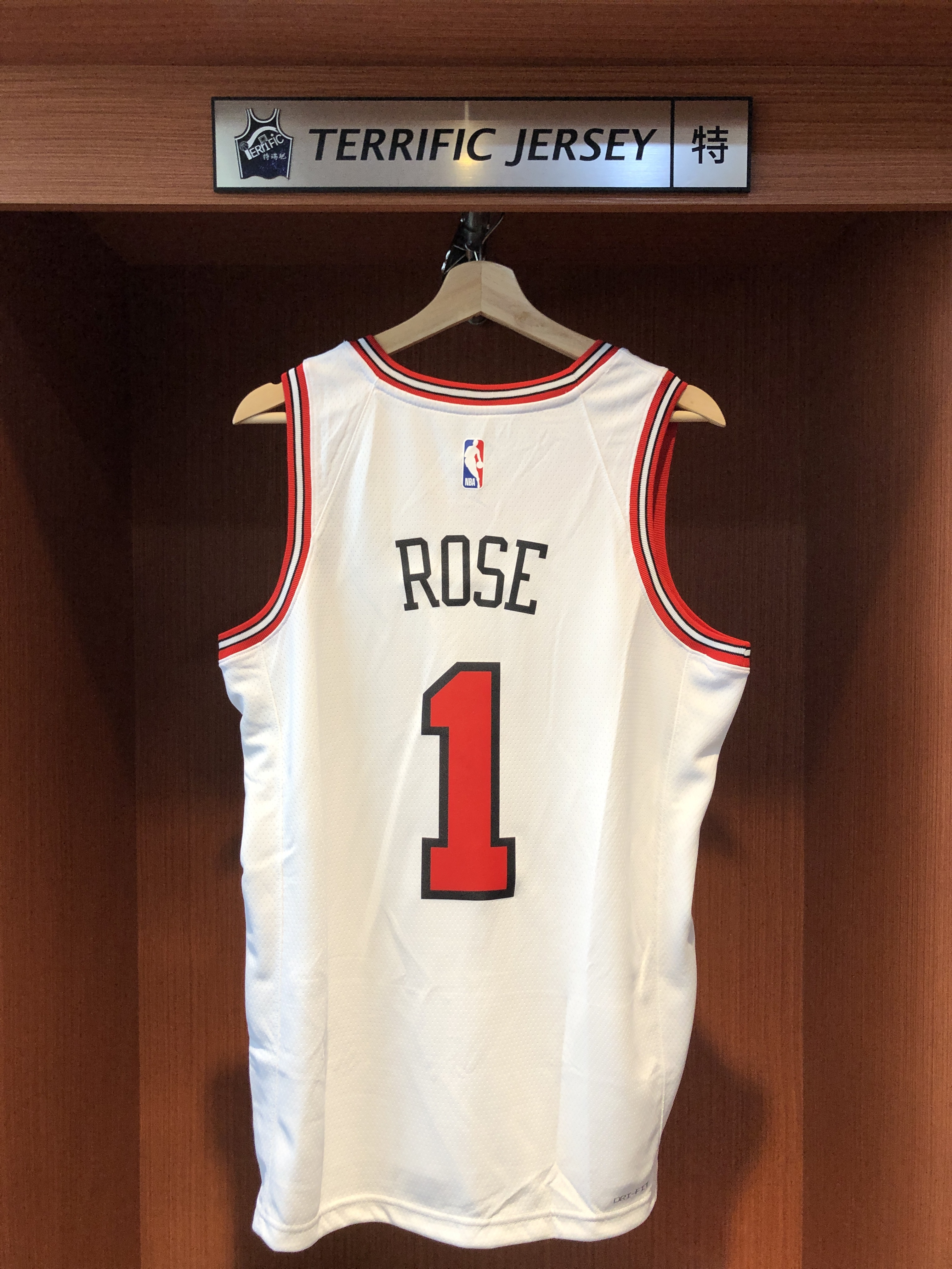 NBA球衣 Derrick Rose 芝加哥公牛白 Association Nike Swingman 球迷版 熱轉印 全新