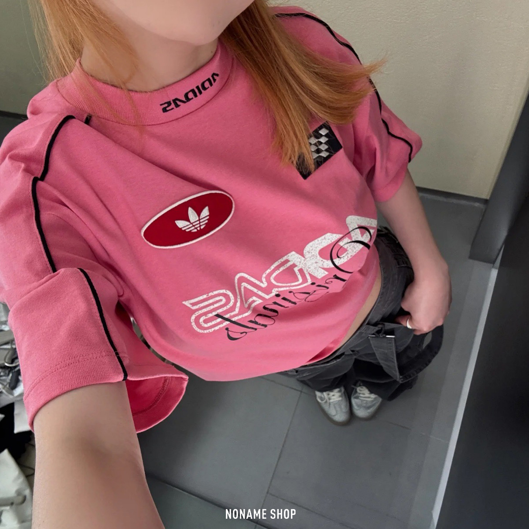 ADIDAS ORIGINALS MOTO GFX SS25 賽車風 微高領 寬鬆 短袖 兩色 (女款)