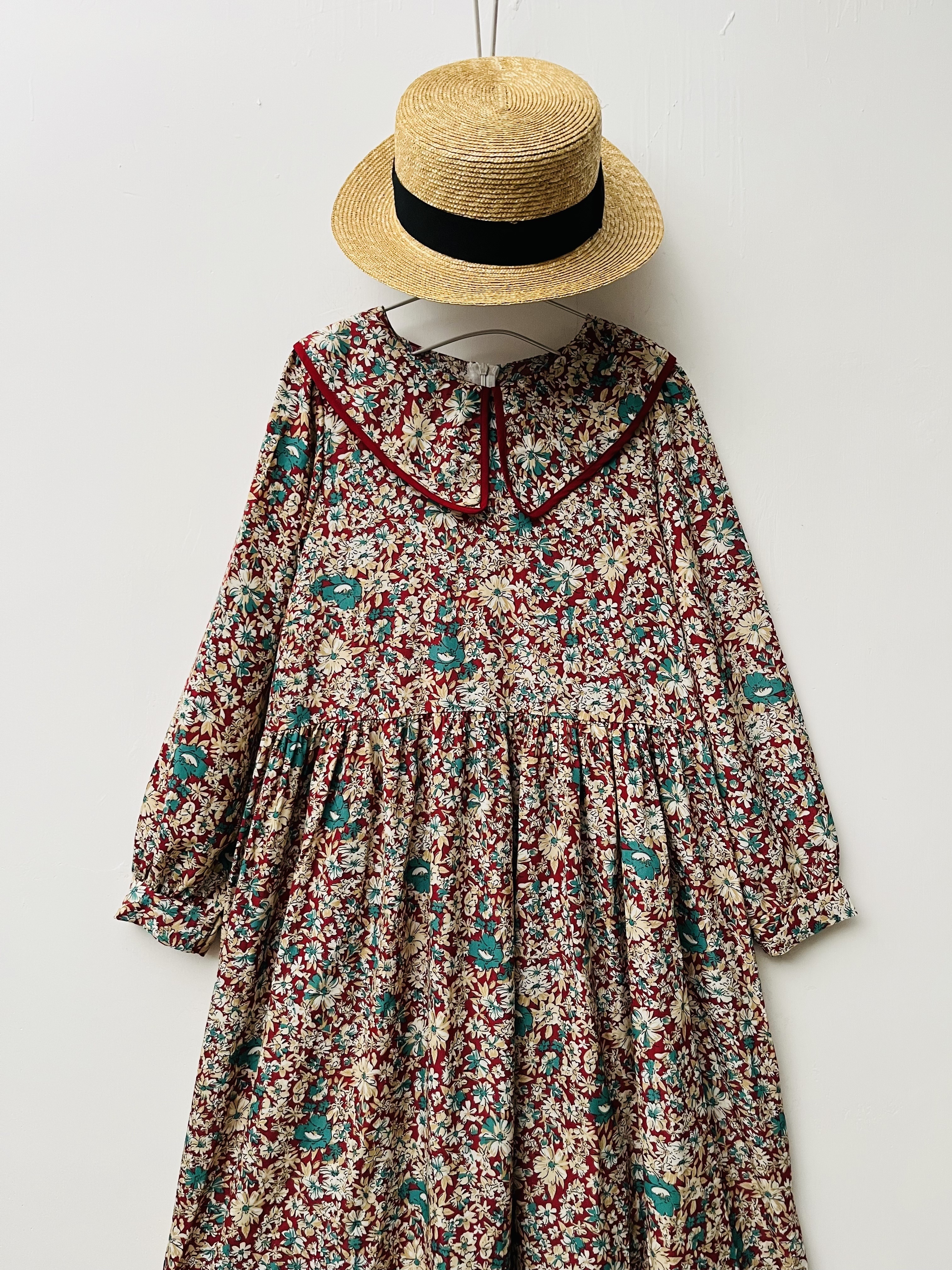 韓國製H A L紅色碎花ops