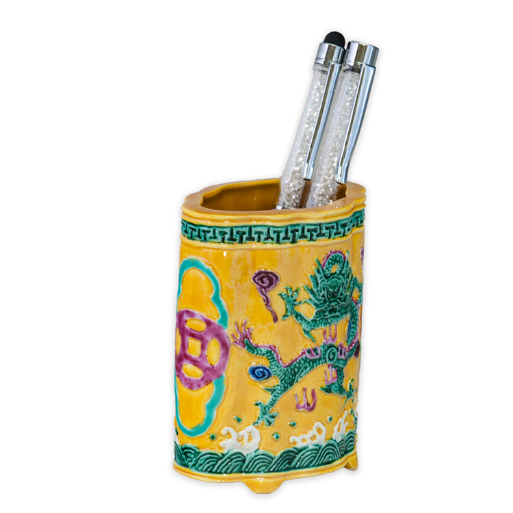 鹿港窯禮品館|素三彩筆筒 明清傳統釉彩工藝 典雅龍紋陶瓷收藏推薦