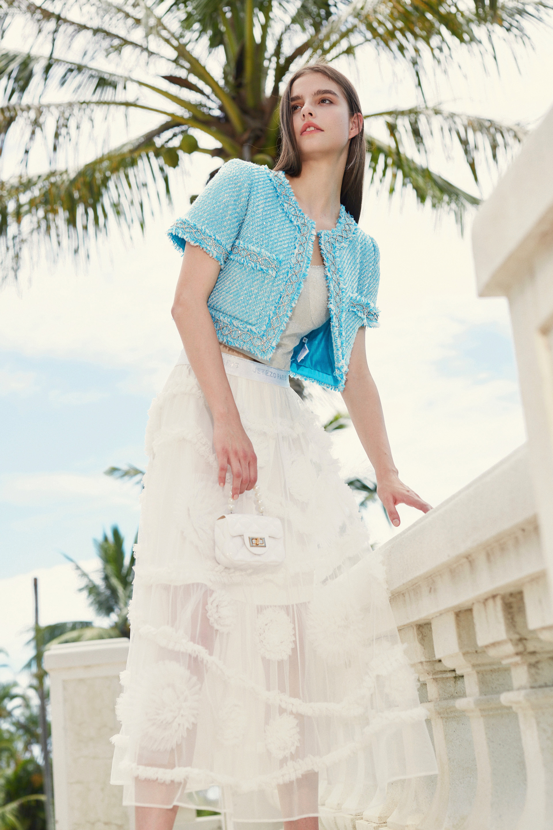 BD10101C1 巴特羅水波舞立體刺繡花紗裙（2色）