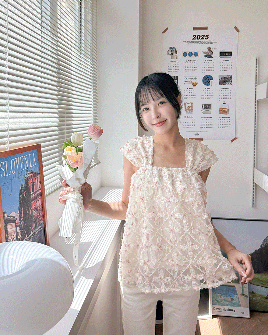 LINA LINA優美傾心重工立體刺繡花朵網紗上衣-粉X杏