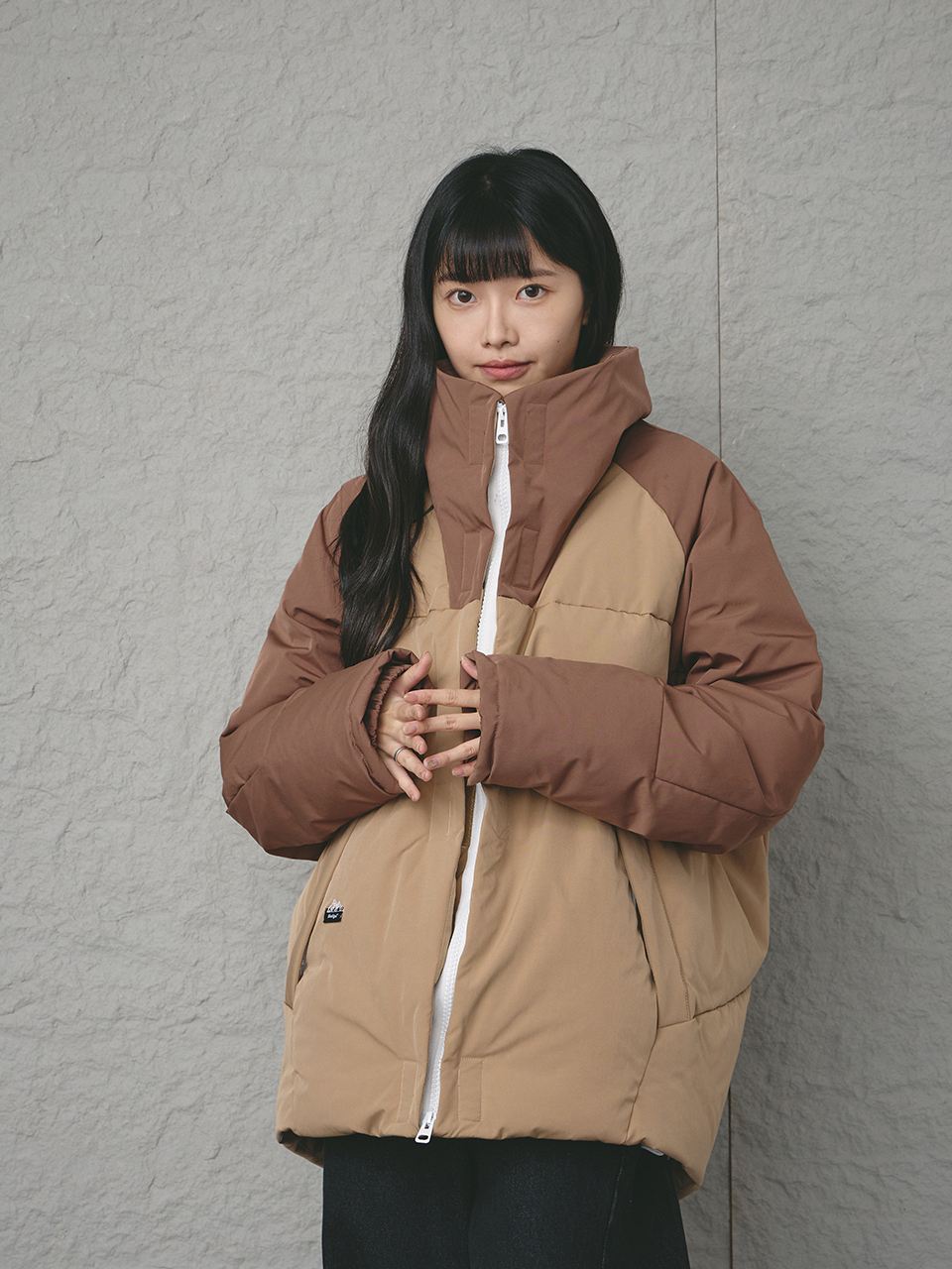 異色拼接立領羽絨外套