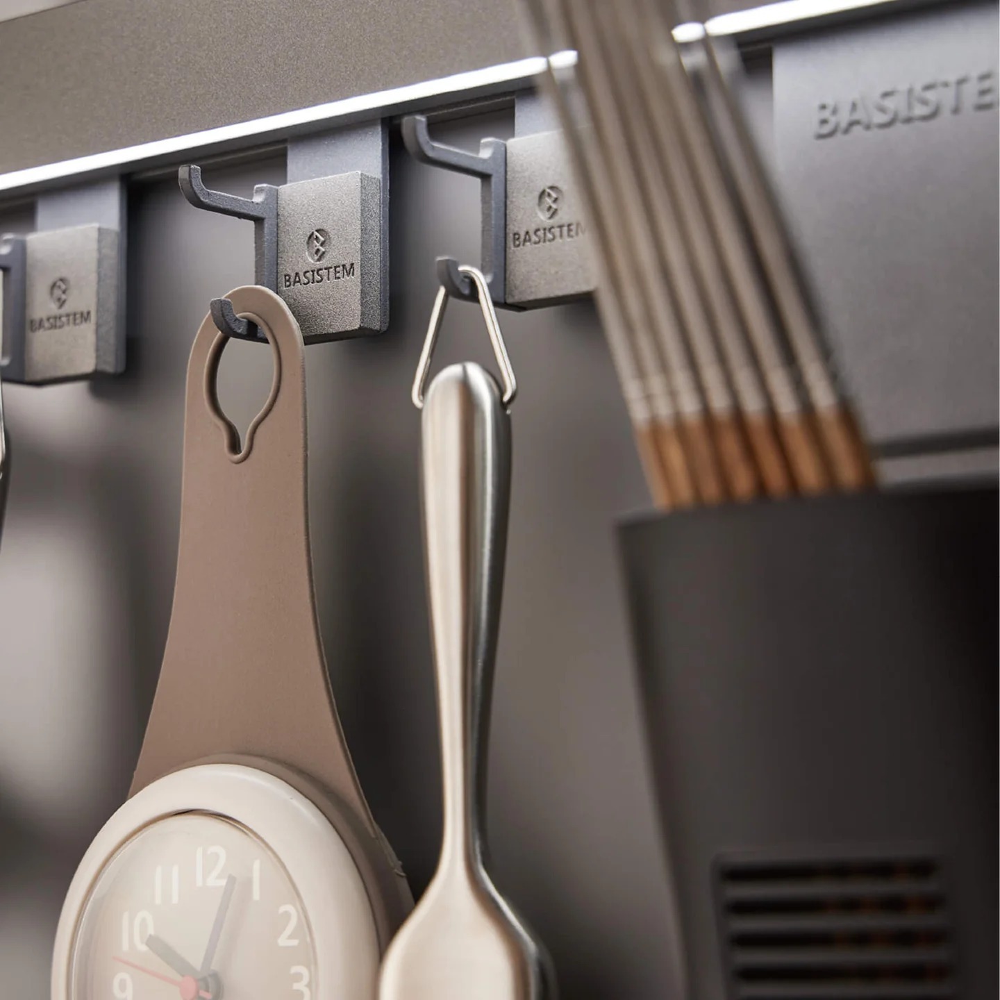 GBH001 Granite Double Hook Rack x 1set 30*55*50mm