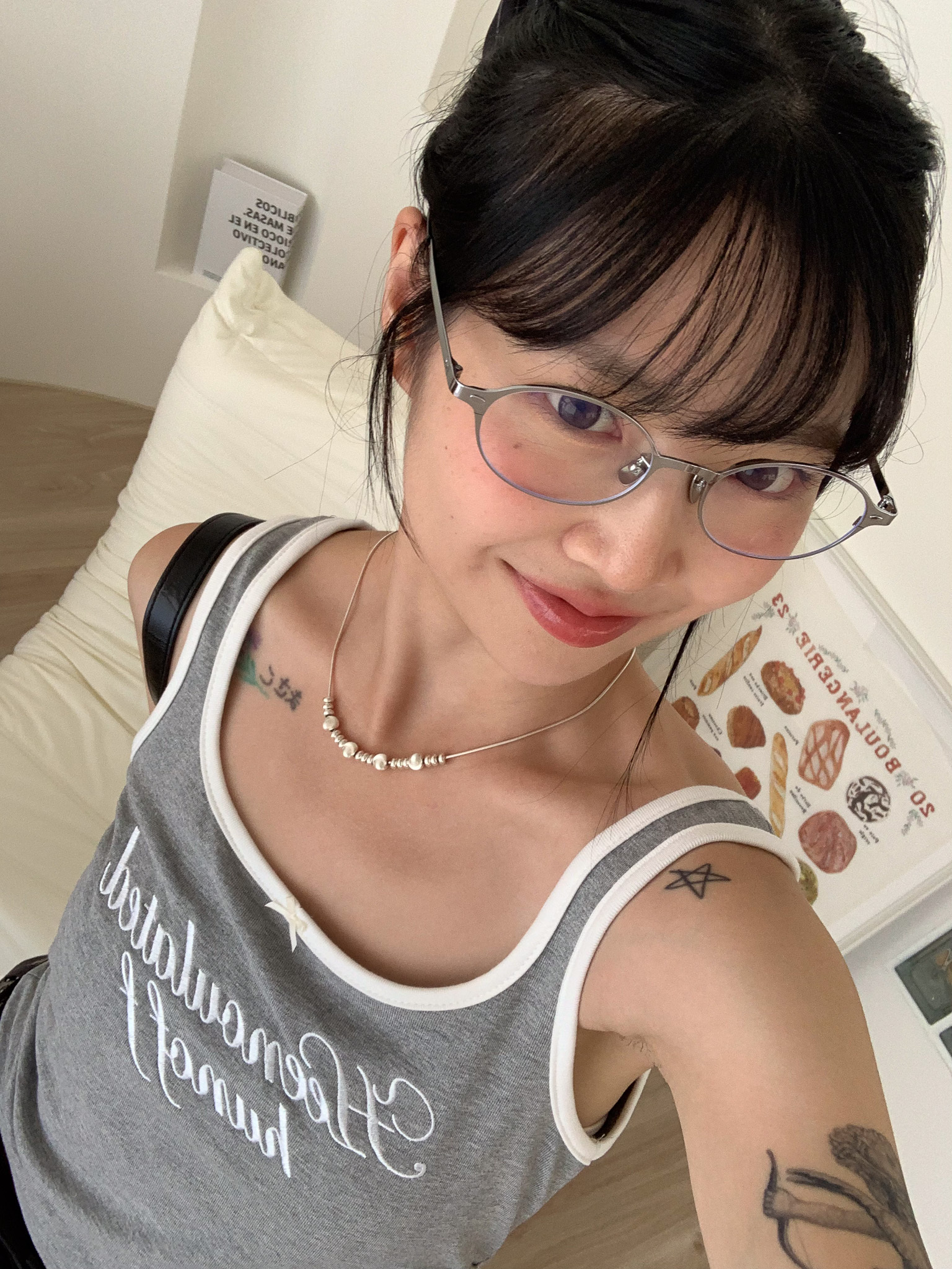 ISA_高智感代表 一秒反差橢圓金屬框眼鏡_58026