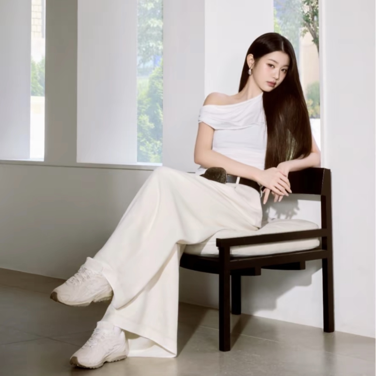 NEW BALANCE 204L 奶油米白 麂皮 張員瑛同款 休閒鞋 U204LMMC