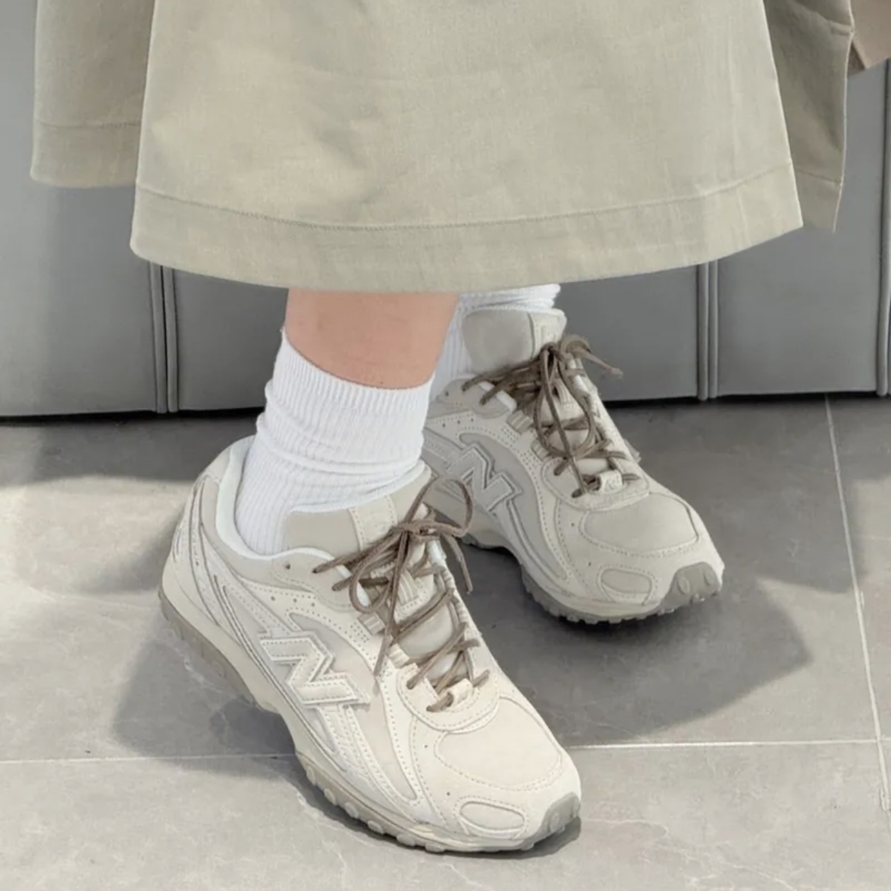 NEW BALANCE 204L 奶油米白 麂皮 張員瑛同款 休閒鞋 U204LMMC