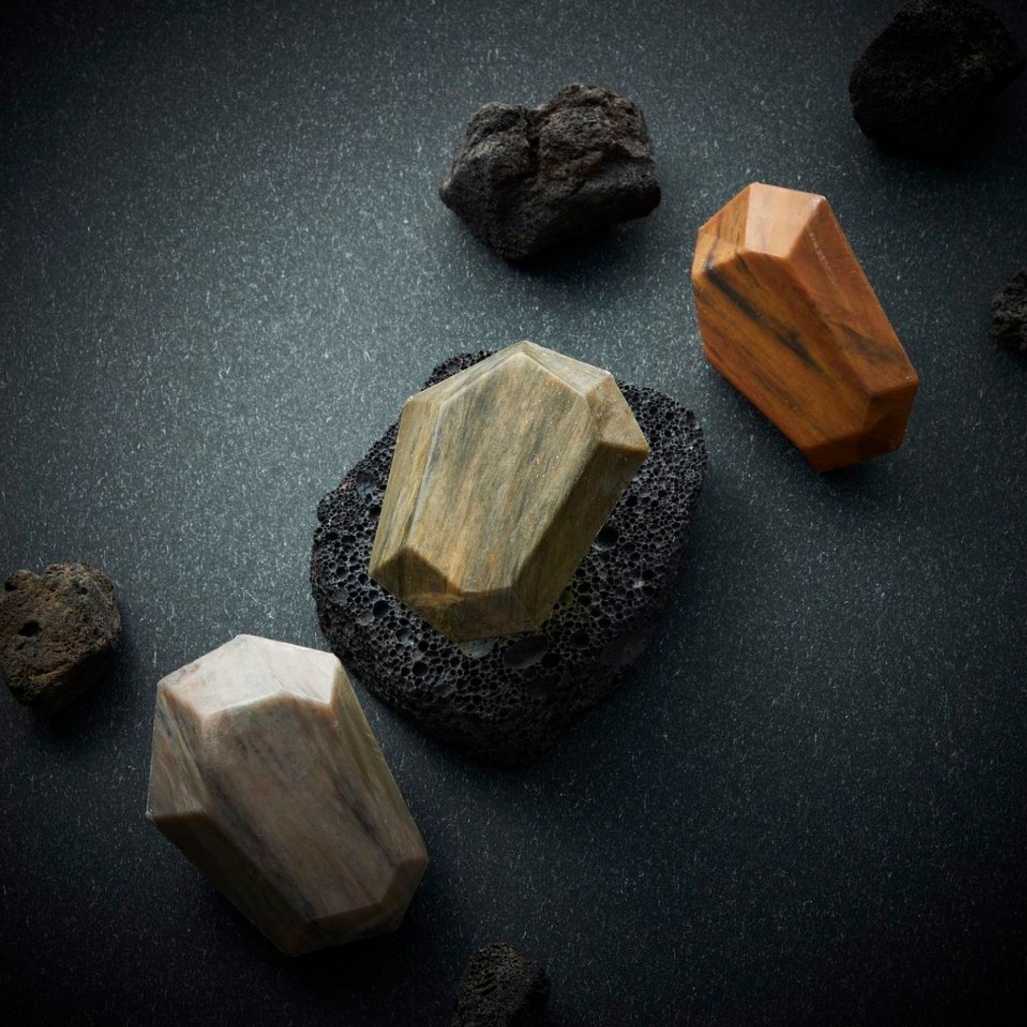 肌膚輕盈一夏-簡單純淨保養夯