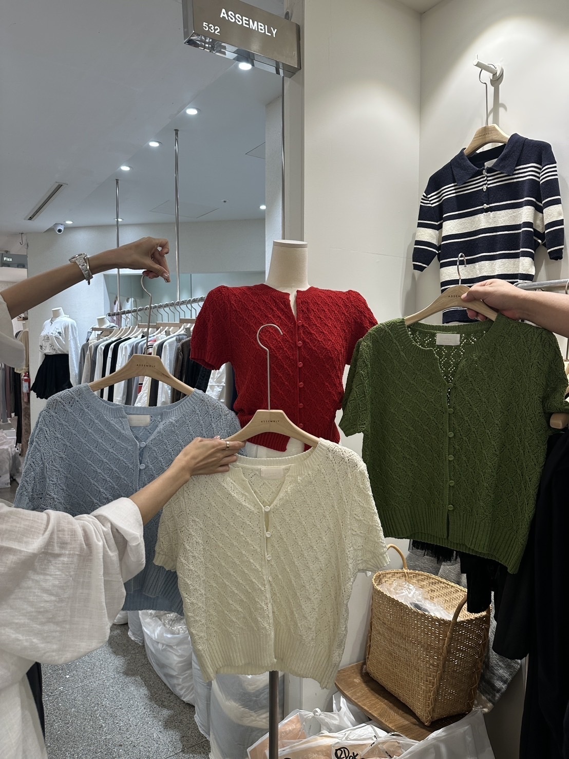 【韓國連線款】菱形織紋針織上衣