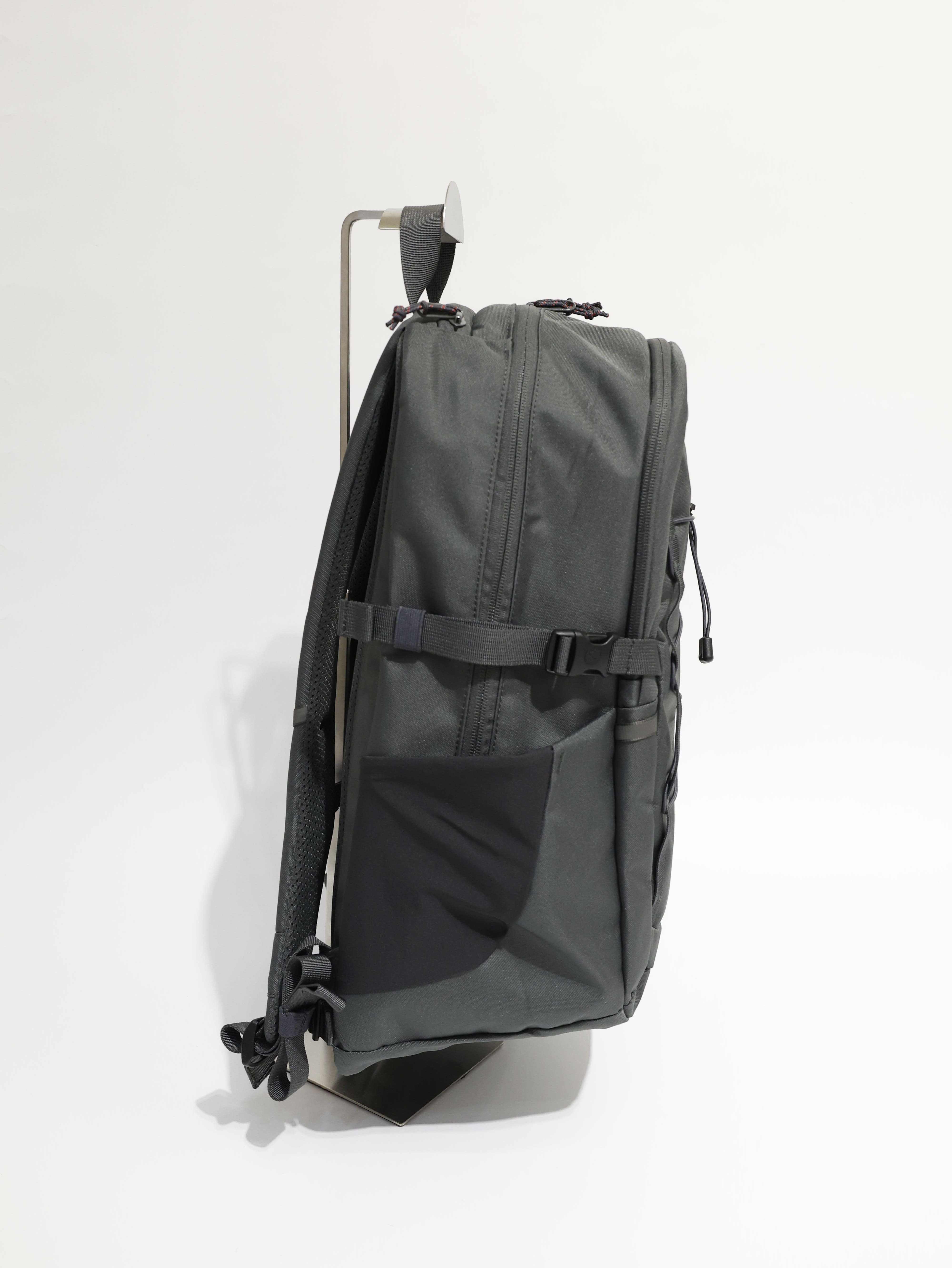 FJALLRAVEN 小狐狸 Skule 28 後背包 筆電包 FR23346