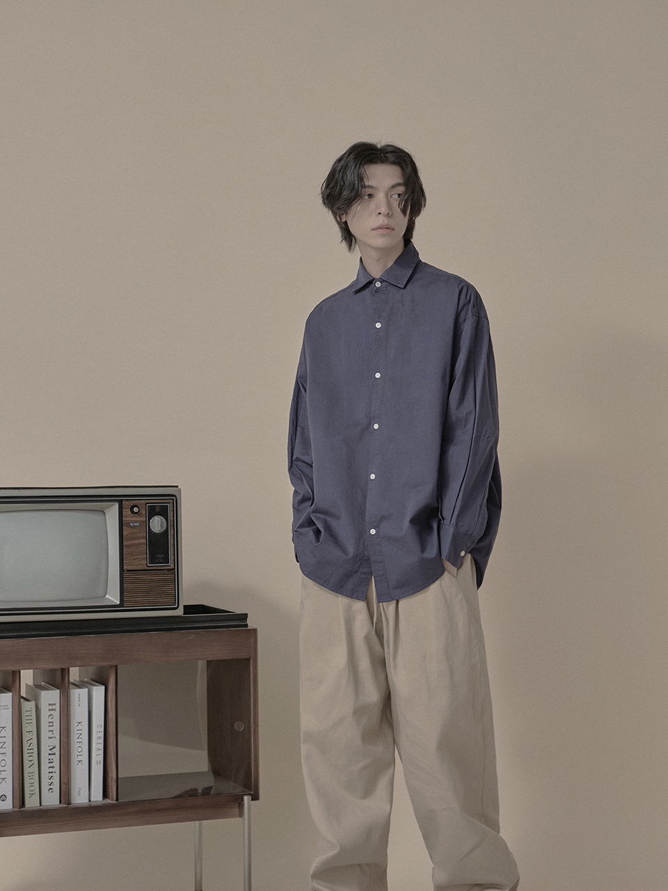 寬版圓弧長袖襯衫