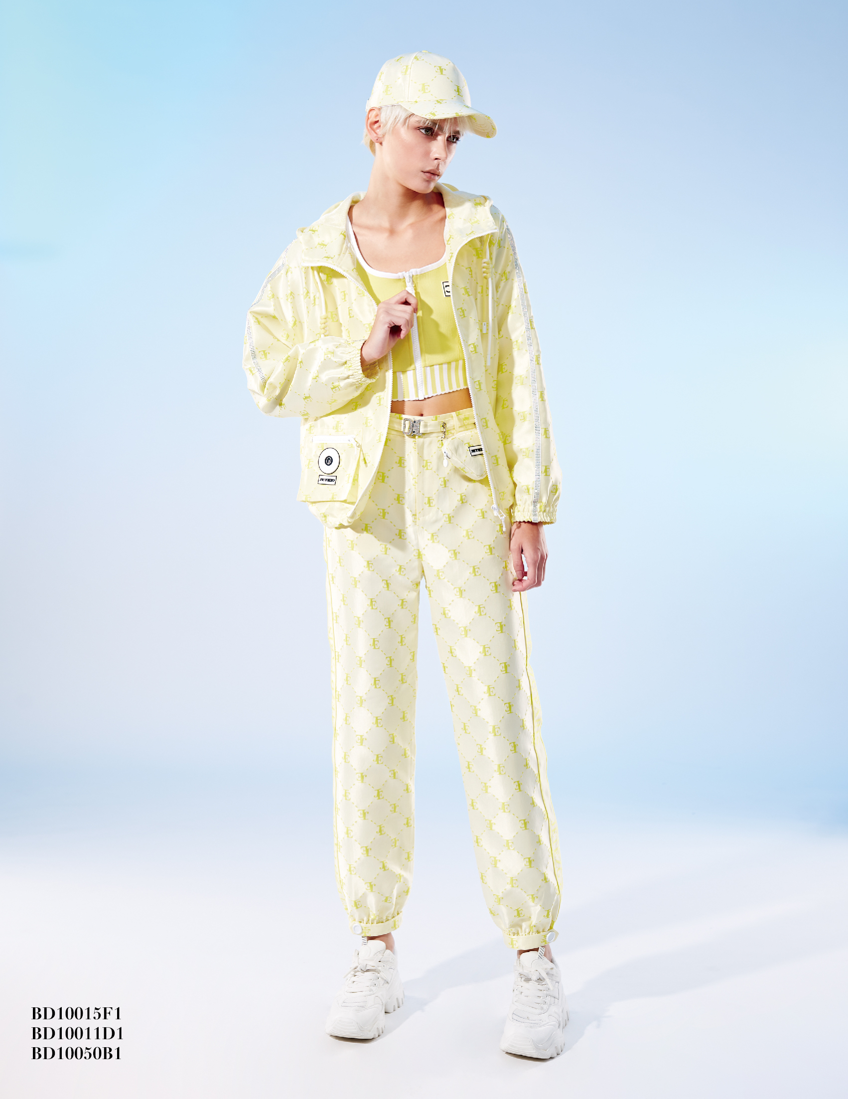 BD10011D1 機能運動logo雙面緹花運動風衣夾克 (2色)