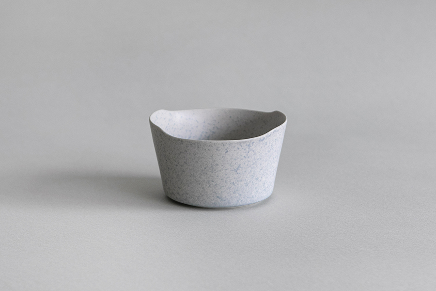 yumiko iihoshi porcelain - 一日碗(M) 淺灰藍