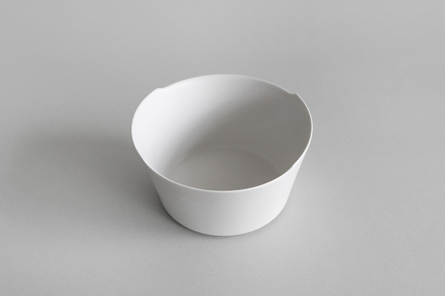 yumiko iihoshi porcelain - 一日碗(L) 象牙白