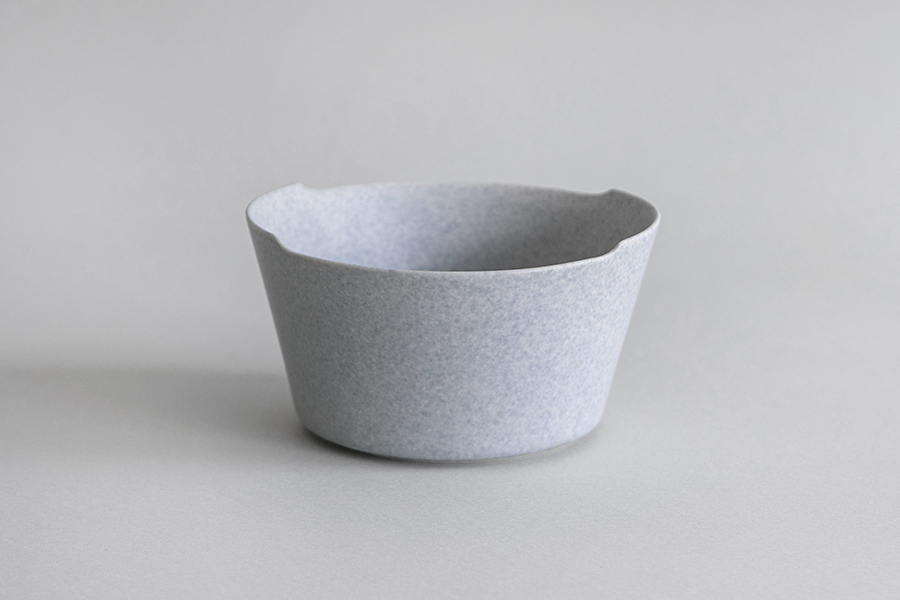 yumiko iihoshi porcelain - 一日碗(L) 淺灰藍