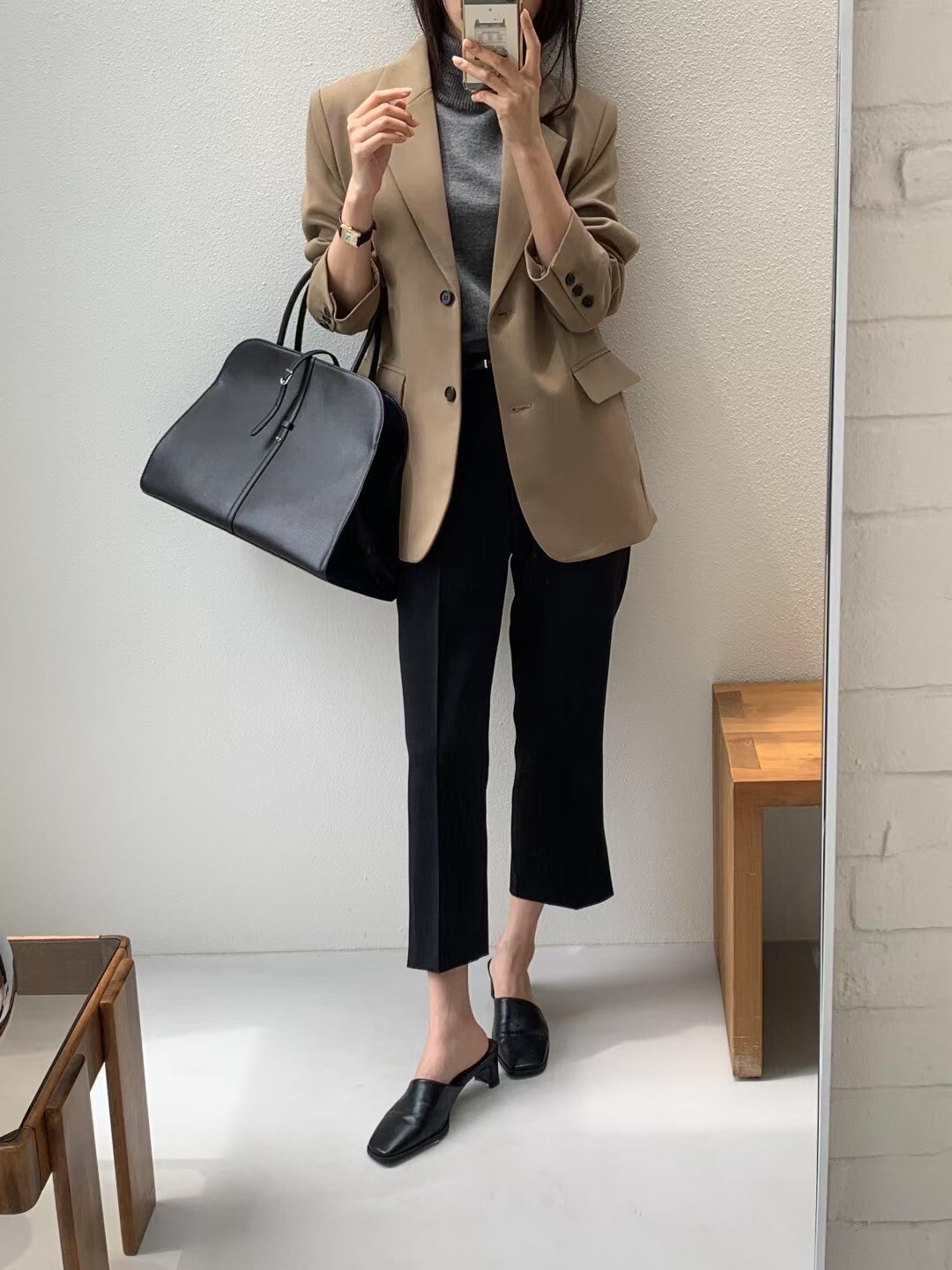 獨特感褲管開衩造型八分西裝褲S-Ｍ / 3色