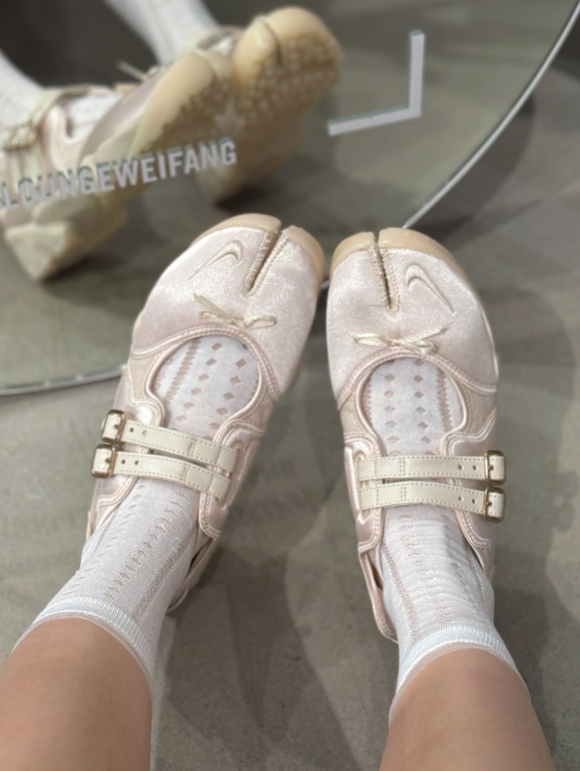 (預訂) Nike Air Rift