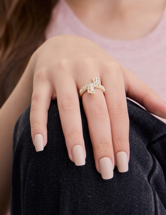 璀璨奢鑽蝴蝶結可調式戒指