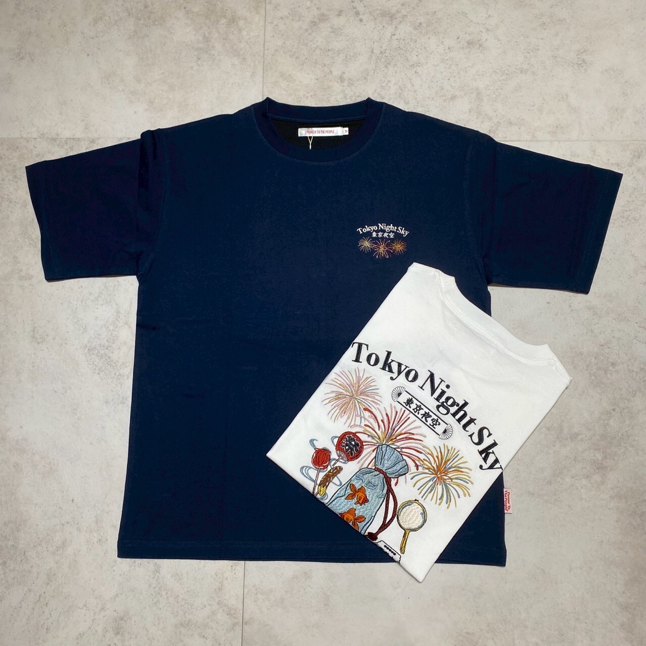 Power To The People 東京夜空 花火祭 蘋果糖 金魚 刺繡 短T 5501073-103