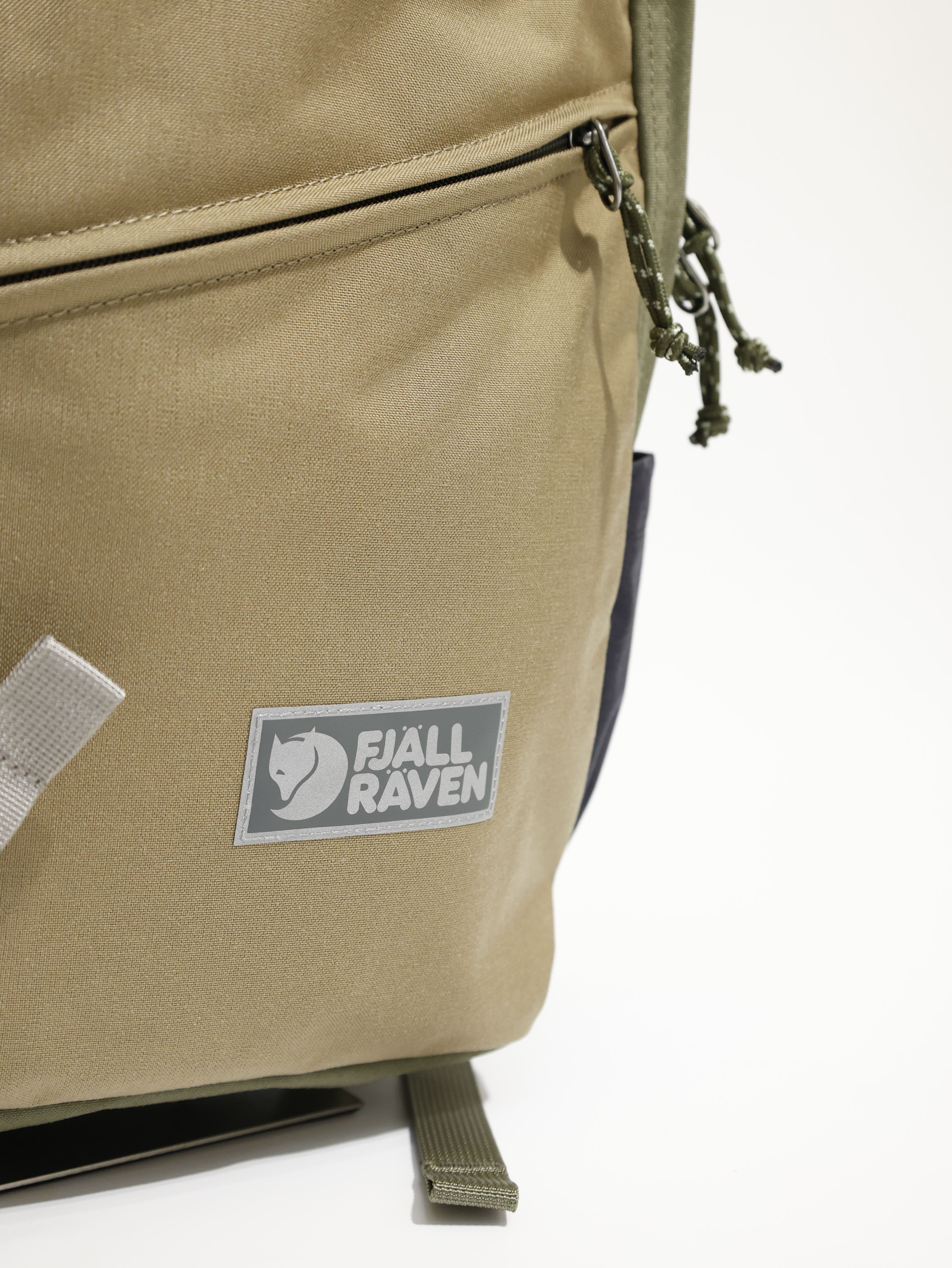 FJALLRAVEN 小狐狸 Vardag Backpack 17 後背包 FR23200300